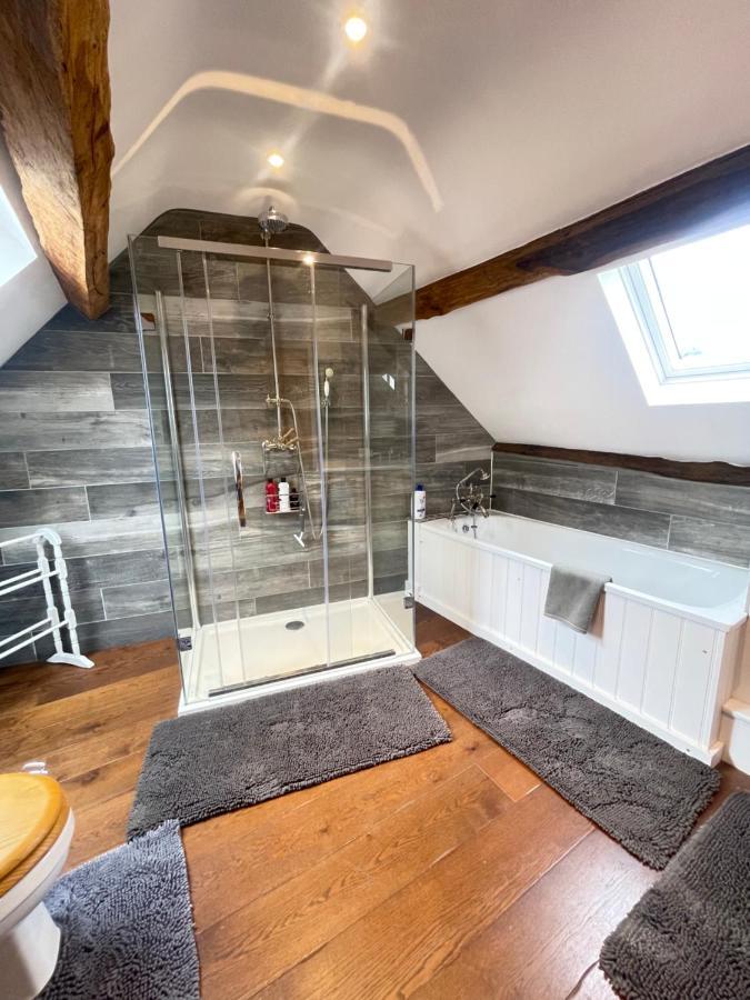 Luxury Country Cottage With A View Enstone Exterior photo